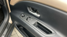 Toyota Aygo X 1.0 VVT-i Edge 5dr Auto Petrol Hatchback